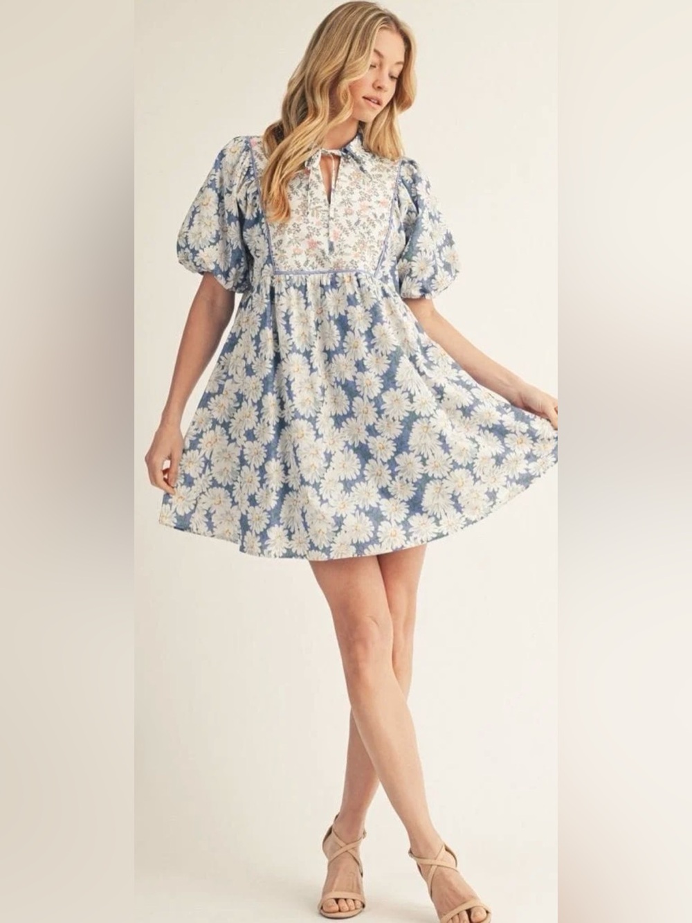 JODIFL Dual Floral Print Short Puff Sleeve Mini Dress. Size Medium.